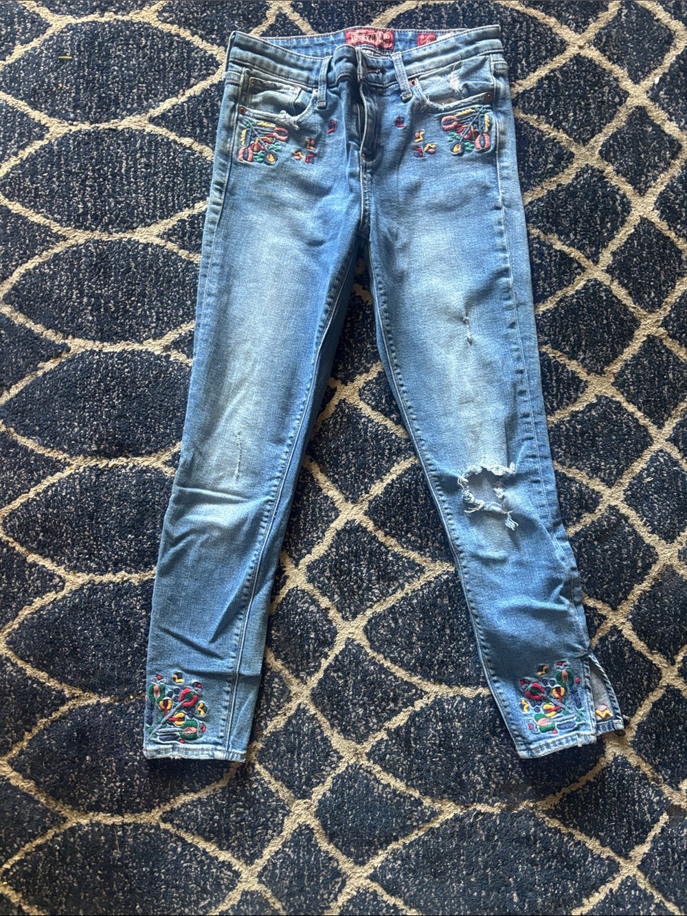 Lucky Brand Light Blue Skinny Jeans with Floral Embroidery